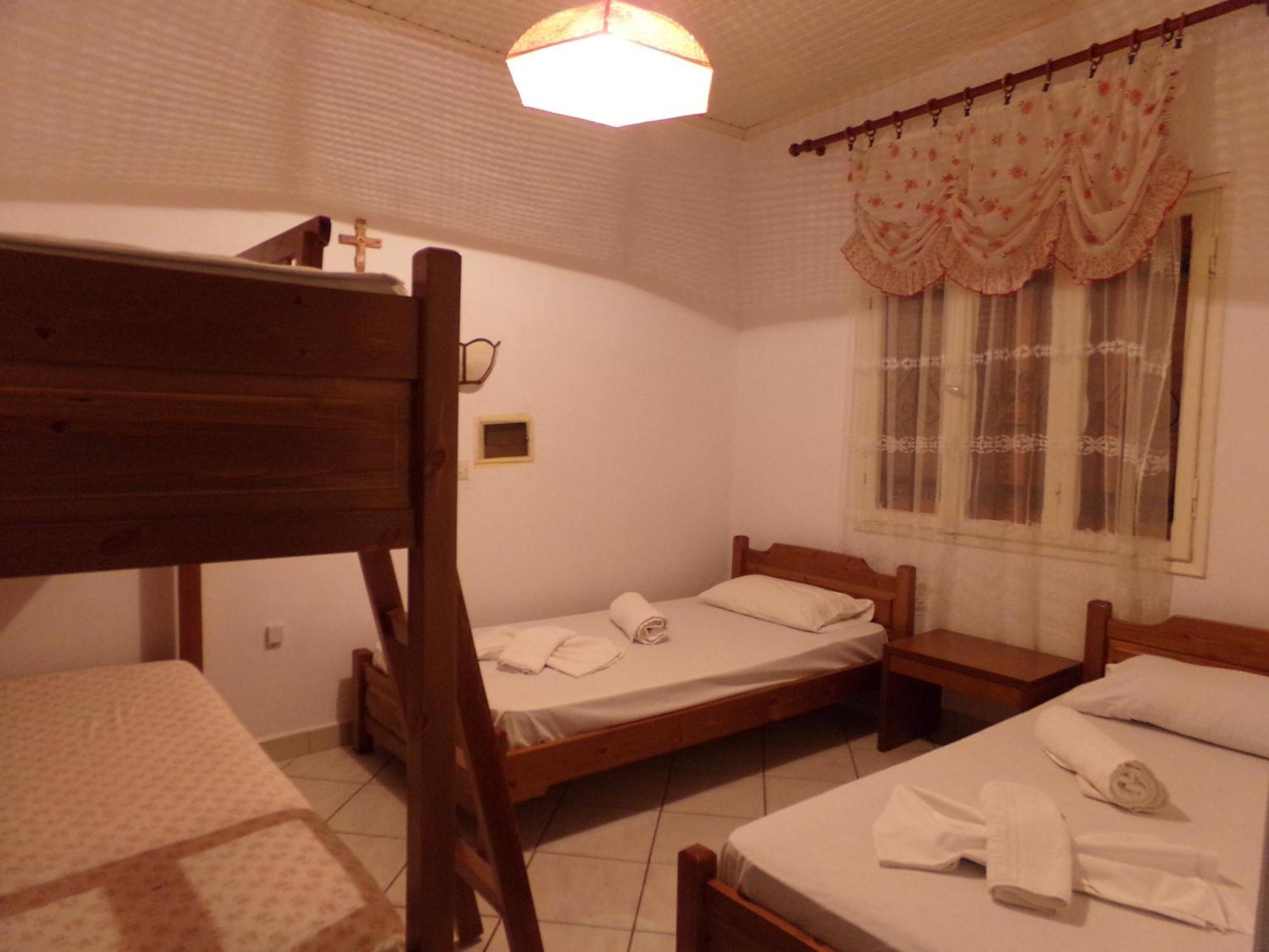 Villa Karapataki Skala Rachoni  الغرفة الصورة