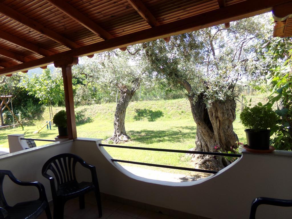 Villa Karapataki Skala Rachoni  الغرفة الصورة